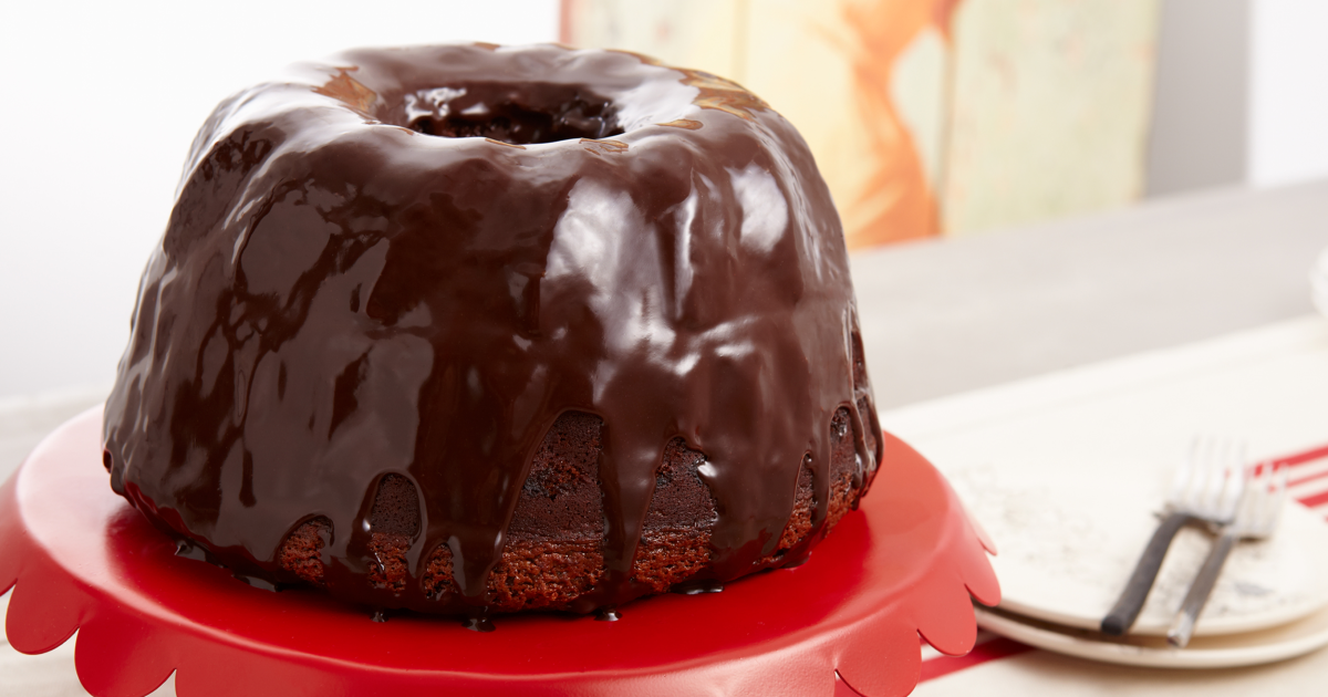 Chocolate Ice Cream Sundae Cake
